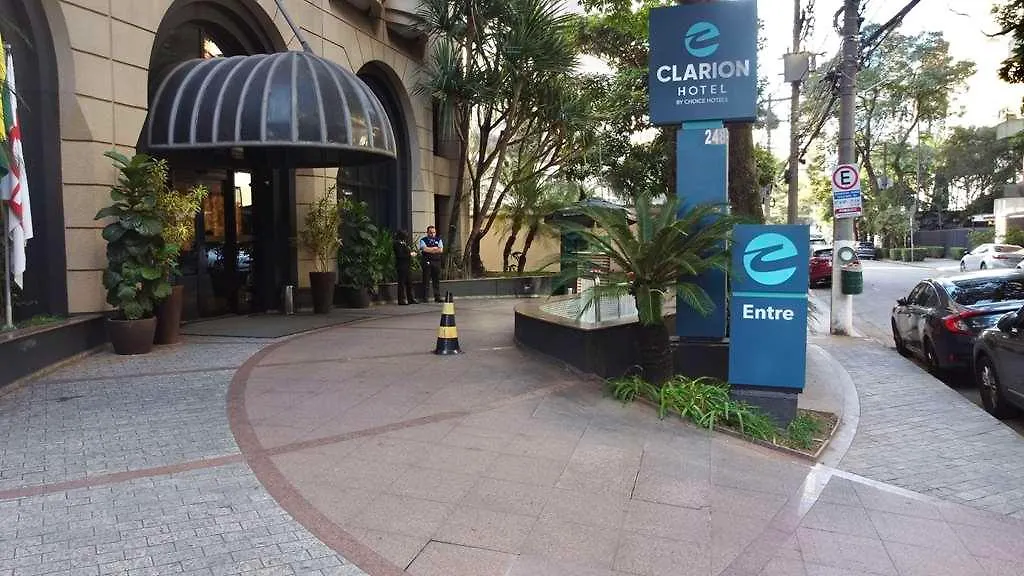 Clarion Faria Lima Hotel Sao Paulo 5*,